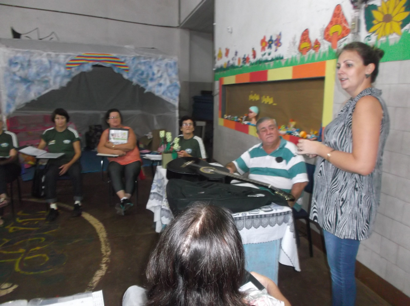 DESENVOLVIMENTO SOCIAL RETOMA ENCONTROS COM GRUPOS DE IDOSOS